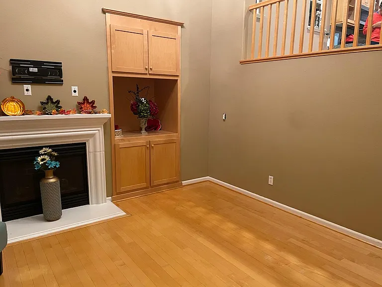 55 Waterford Ct — Photo 8