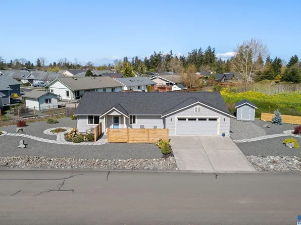 50 Comfort Way, Sequim, WA 98382