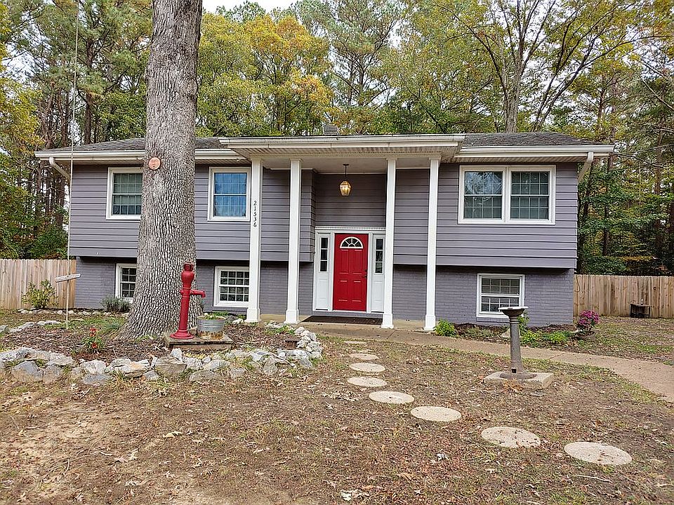 1st image of 21536 Lynn Dr