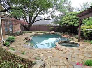5819 London Ln, Dallas, TX 75252