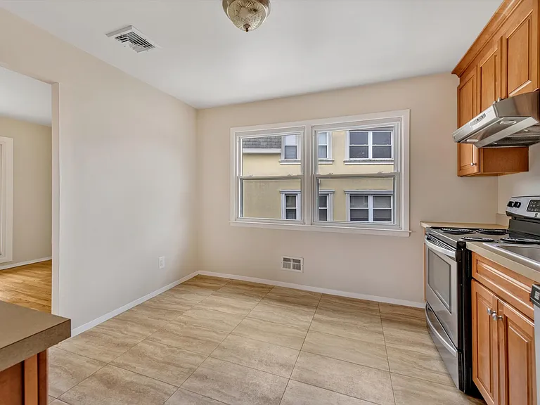 214-15 15th Ave #2 — Photo 11