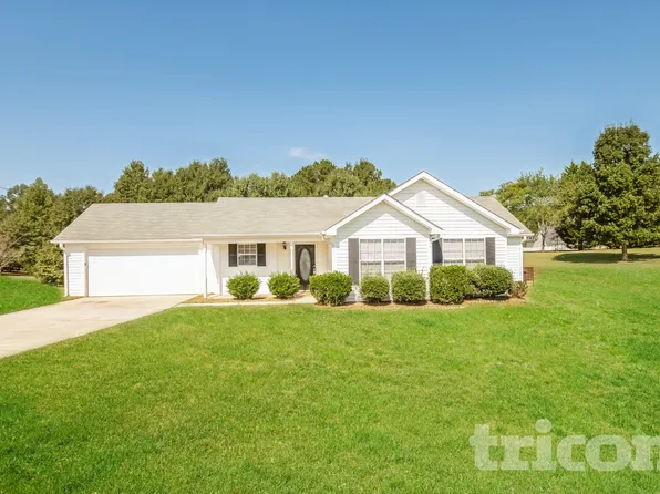 195 Falcon Ridge Dr, Covington, GA 30016