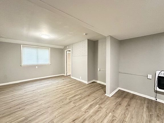 3rd image of 674 5th Ave