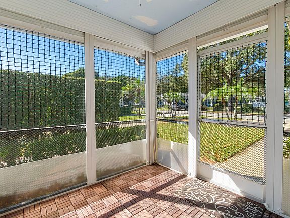3rd image of 10124 45th Avenue S #410