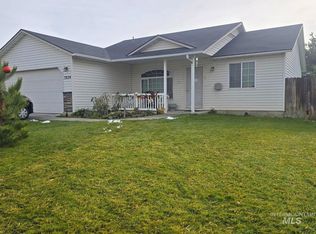3824 Sutton St, Caldwell, ID 83605