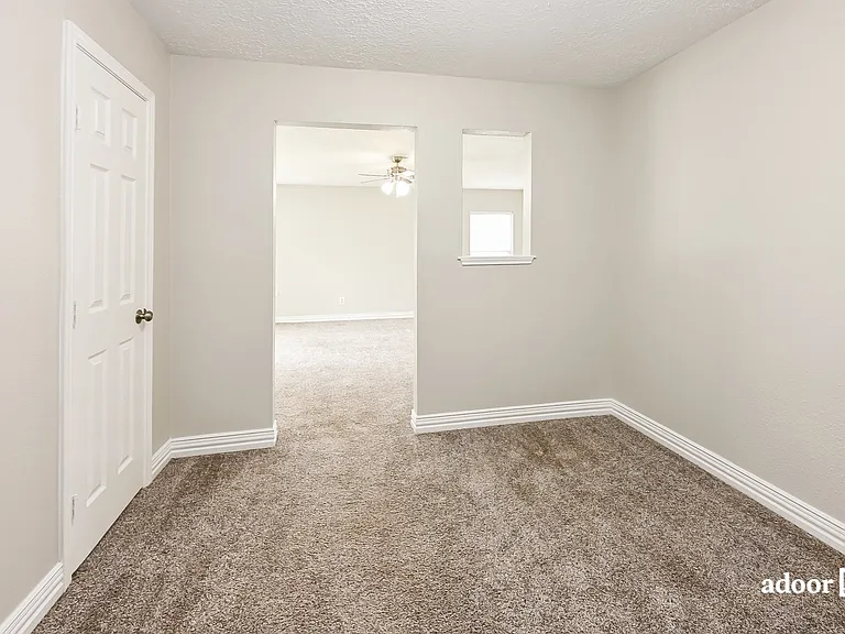 12519 Drifting Winds Dr — Photo 9