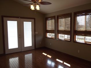 11965 New Zion Rd, Christiana, TN 37037