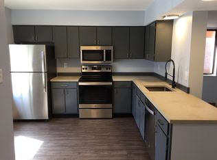 3208 Kennett Sq, Pittsburgh, PA 15213
