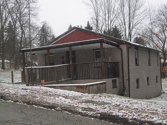 2nd image of 730 Stella St