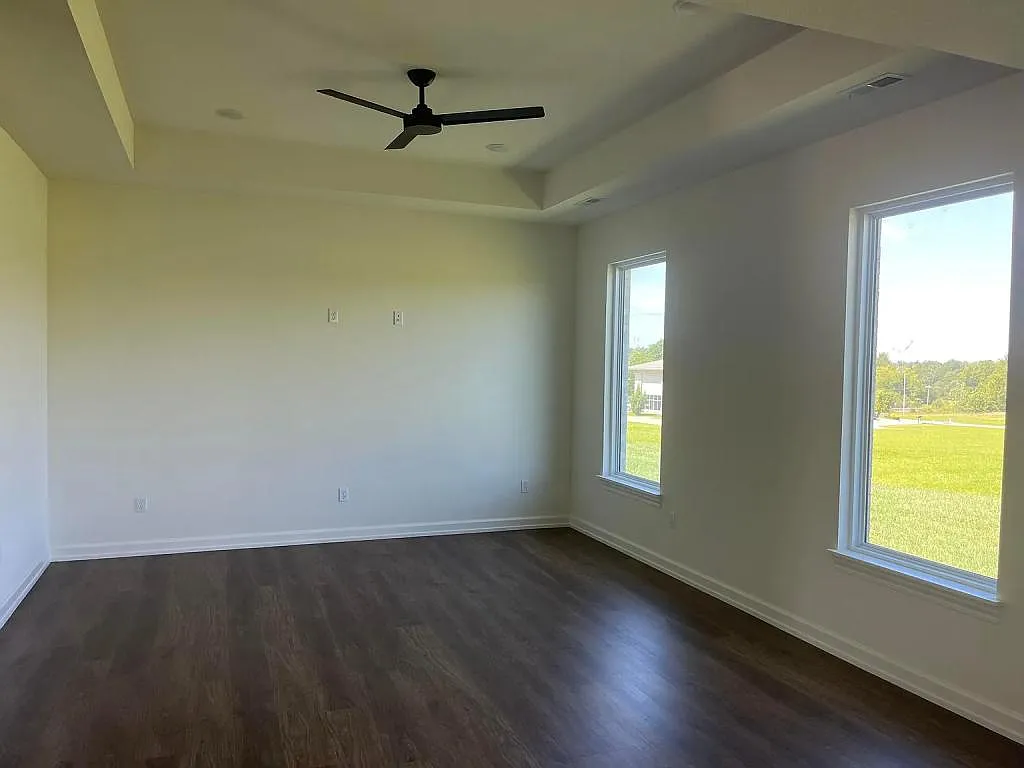 1817 Wes Milligan Lane — Photo 4
