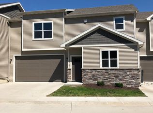 208 NE 45th Ln, Ankeny, IA 50021