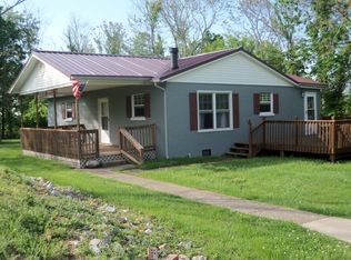 1926 Hash Ridge Rd, Barboursville, WV 25504