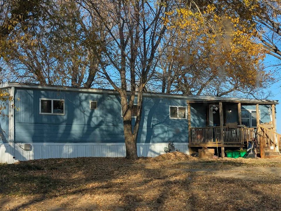 1st image of 709 6th St