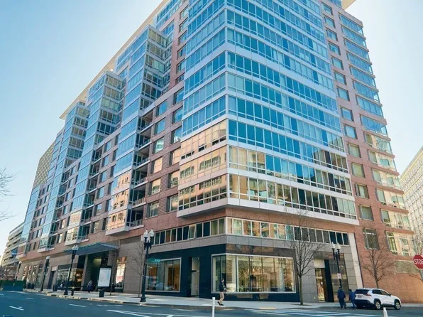 1 Charles St S Unit 807, Boston, MA 02116