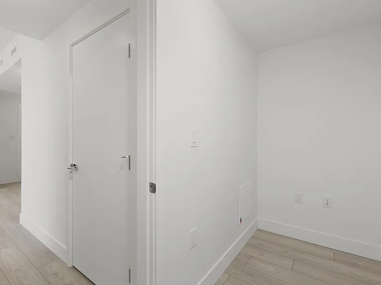 8570 Rivergrass Dr #601 — Photo 8