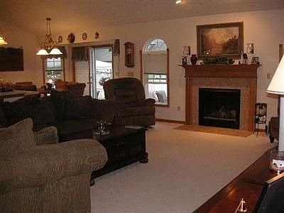 5th image of 4175 Cherryshire Dr