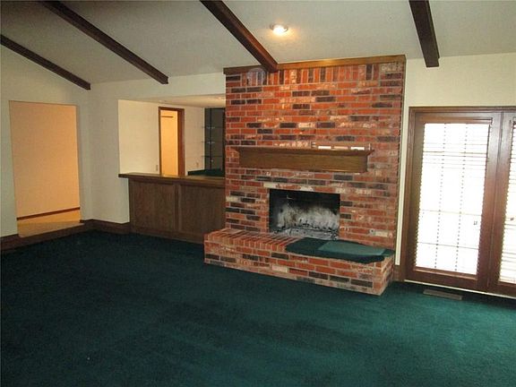 3rd image of 14704 Gleneagles Ct