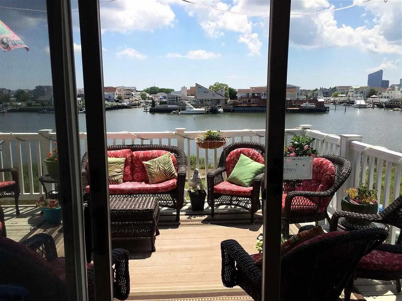 2 bed, 2.0 bath, 1344 sqft, $1,600 — Photo 3