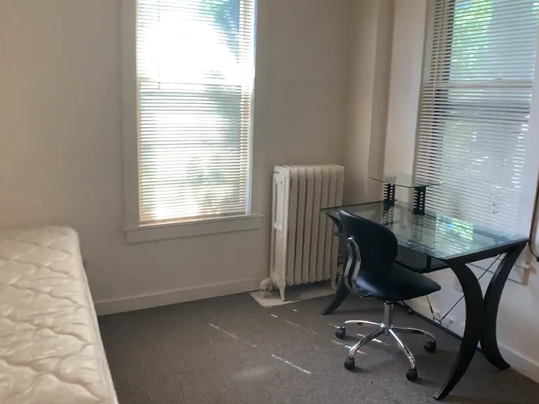 202 Williams St #2 — Photo 6