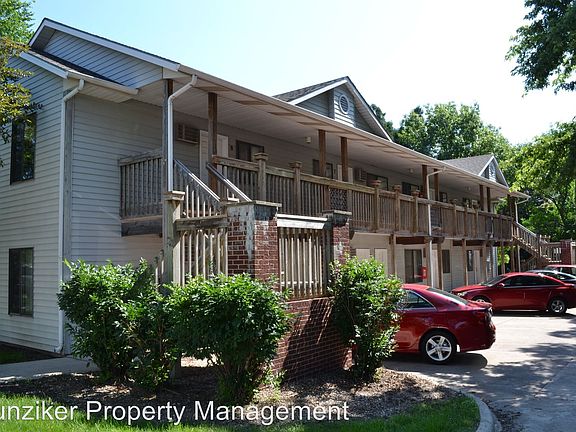 5th image of 215 S Sherman Ave Unit 5