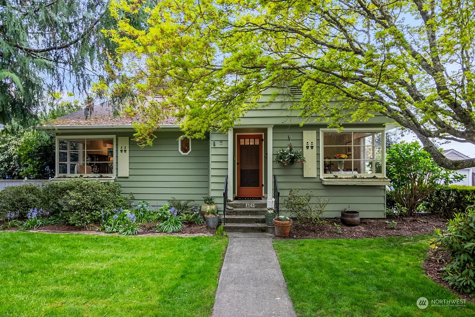 4031 53rd Avenue SW photo 1