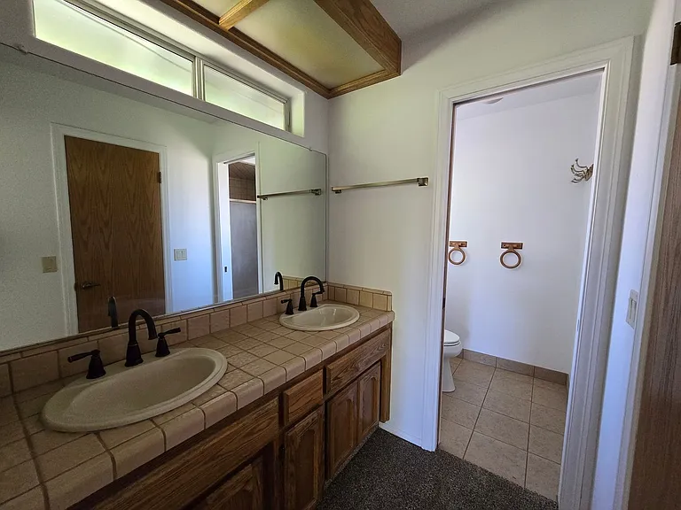 905 Cimarron Ct — Photo 9