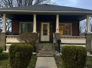 921 Cedar St, Flint, MI 48503