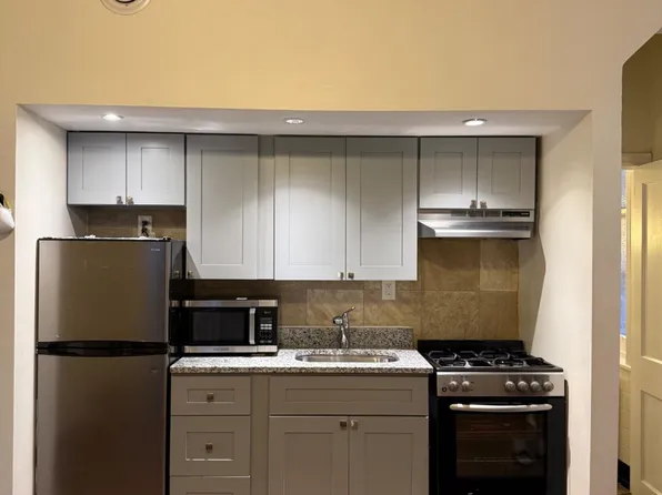 2217 N Broad St #6, Philadelphia, PA 19132