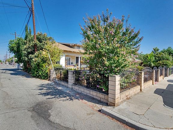 2nd image of 318 N Monterey Ave