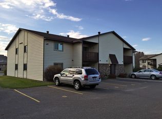 1600 Namekagon St APT 4, Hudson, WI 54016