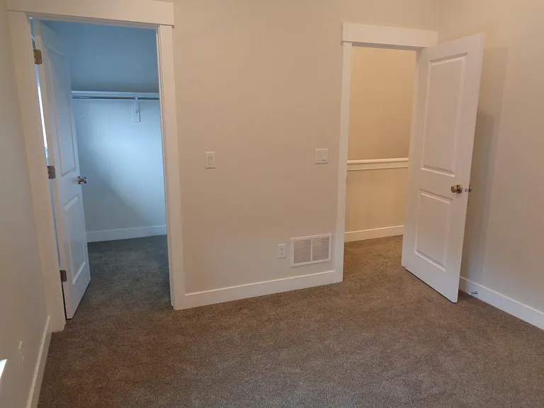644 E Fort Union Blvd #644 — Photo 15