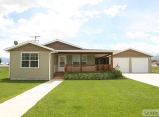 110 Trego Ct, Mackay, ID 83251
