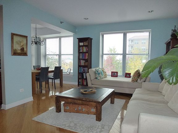 2nd image of 9360 Skokie Blvd Unit 318