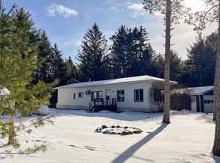 N5882 8th Ct, Westfield, WI 53964