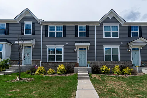 408 Serenity Cir Photo 1