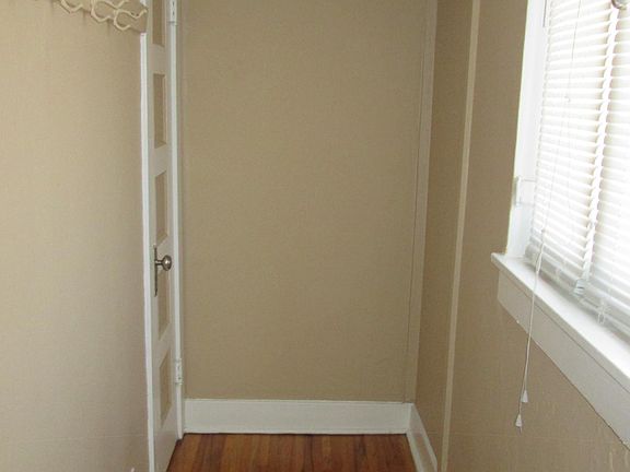 5th image of 1721 N Washington St #34