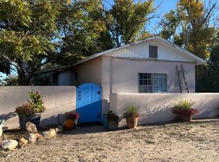 335 County Road 84, Santa Fe, NM 87506