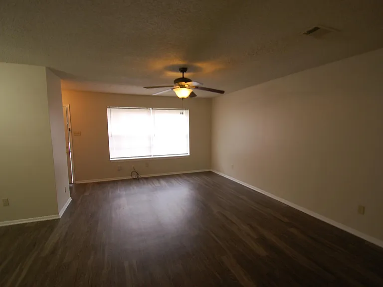 2238 Seville Ct #2238 — Photo 8