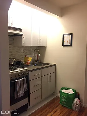 Rented by Point NYC | media 11