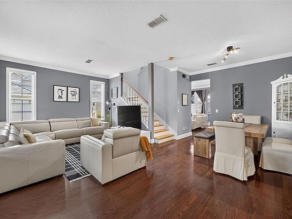 4th image of 1261 INDIANA AVENUE