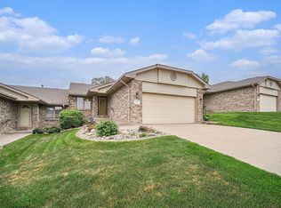2321 Atwood Cir, Lincoln, NE 68521