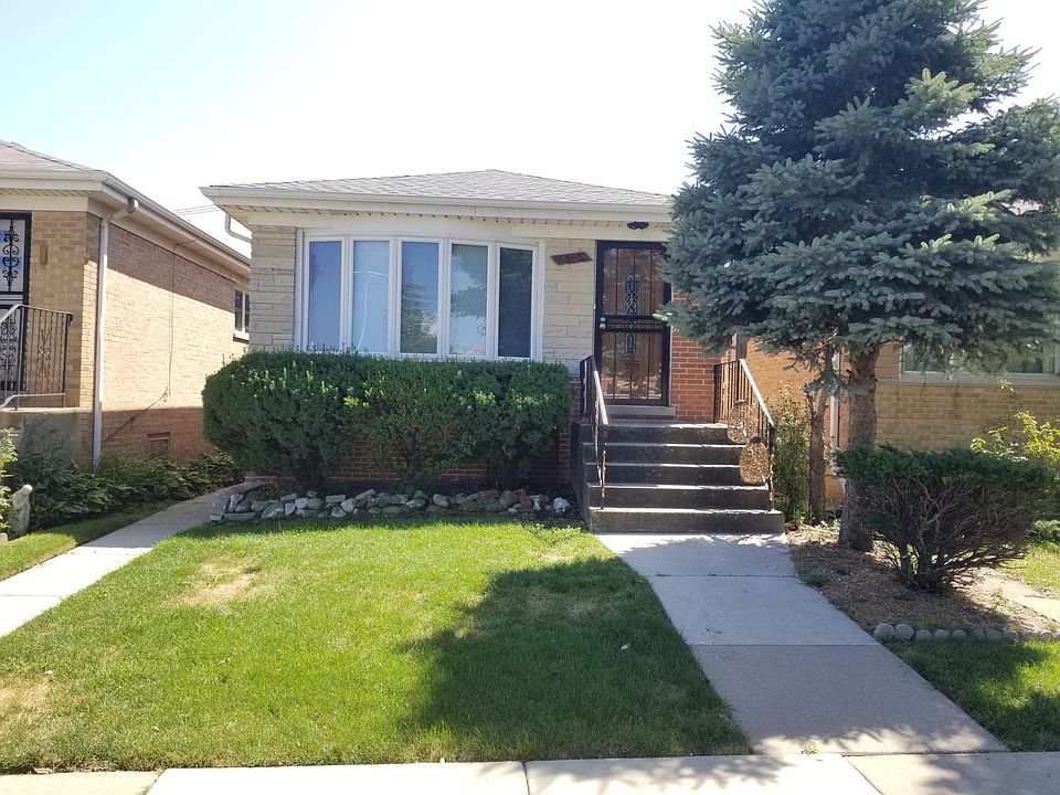 1st image of 3107 W Howard St