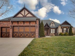 3338 W Springview St, Springfield, MO 65810