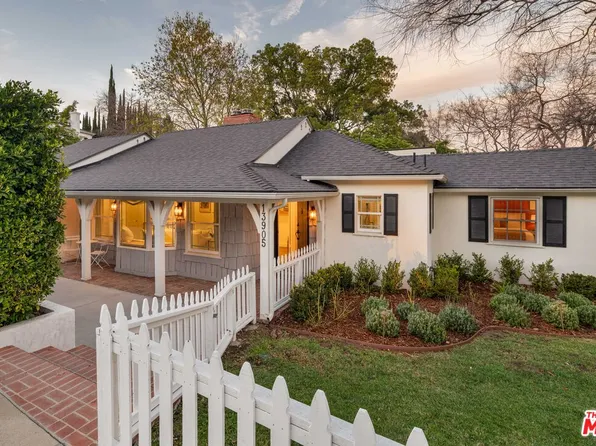13905 Valley Vista Blvd, Sherman Oaks, CA 91423