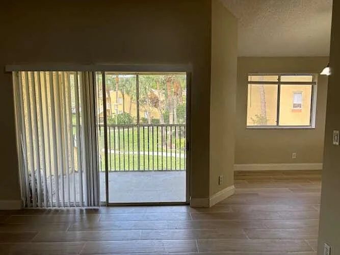 1088 Coral Club Dr #1088 — Photo 9