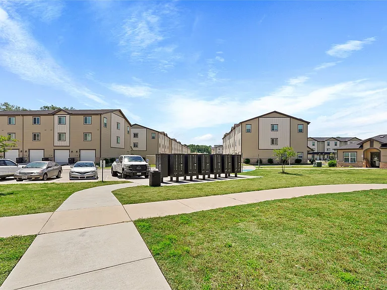 12603 Telge Rd #7L — Photo 17