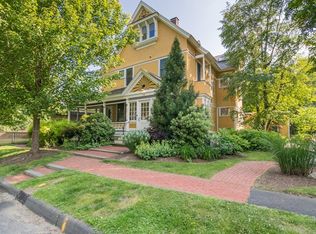 75 Lyman Rd, Northampton, MA 01060