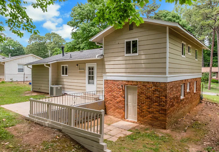 2080 Dundee Dr SE — Photo 5