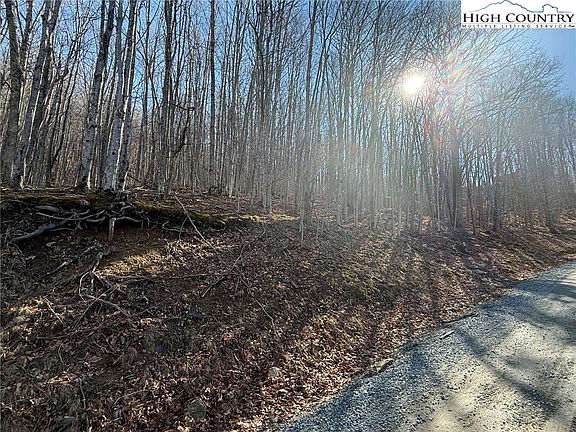 3rd image of 134 Locust Ridge Road