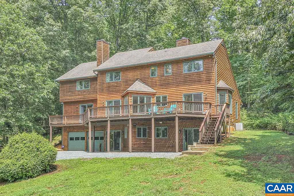 600 Peachcroft Ln photo 1